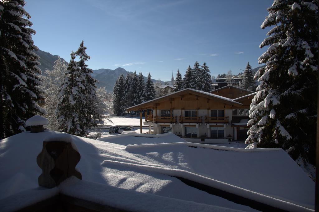 Hotel Trento Pozza di Fassa Esterno foto