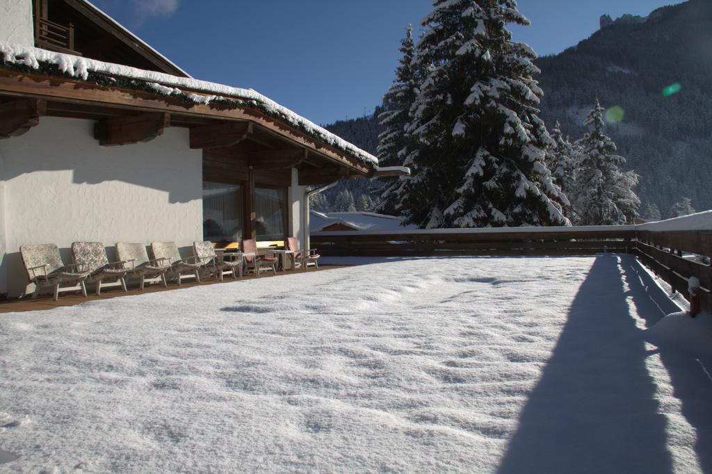 Hotel Trento Pozza di Fassa Esterno foto