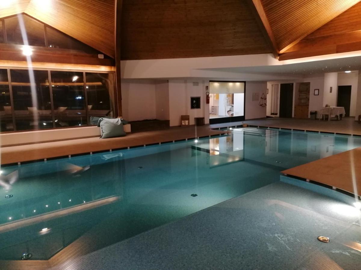 Hotel Trento Pozza di Fassa Esterno foto