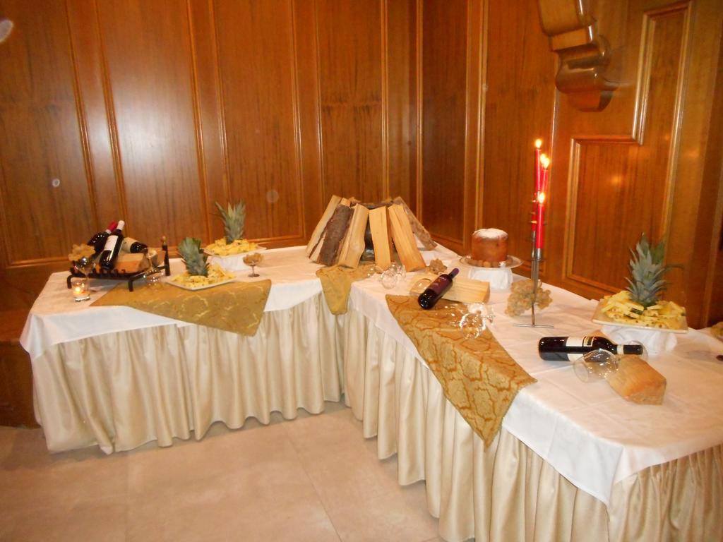 Hotel Trento Pozza di Fassa Esterno foto