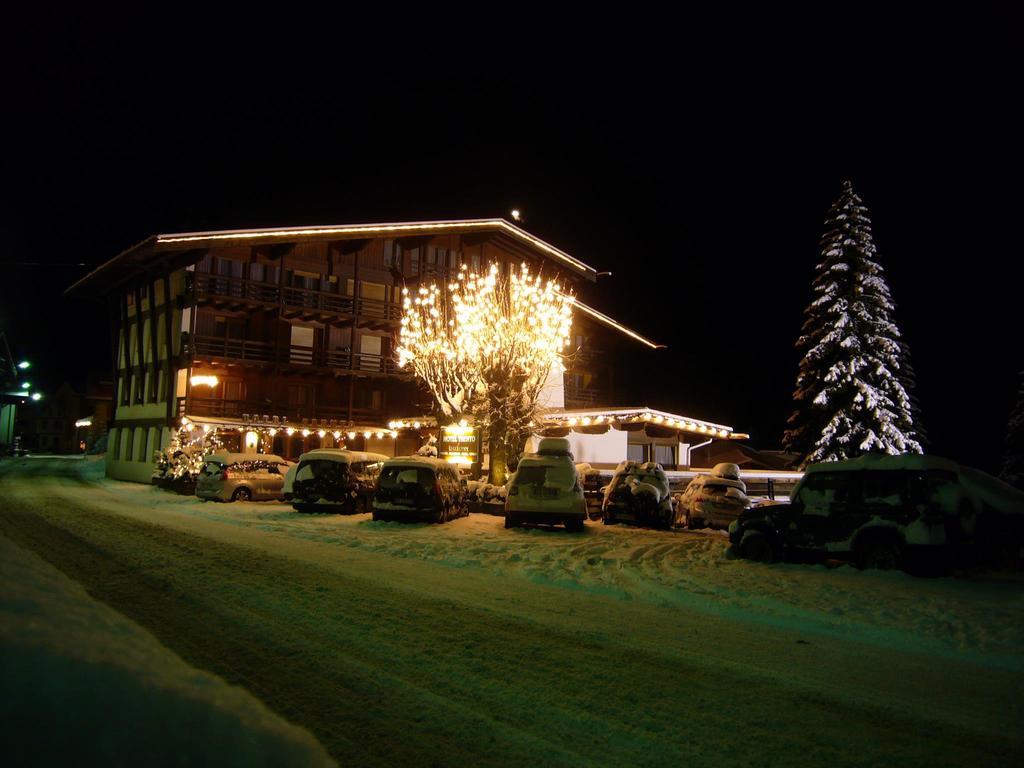 Hotel Trento Pozza di Fassa Esterno foto