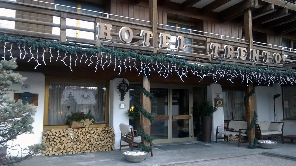 Hotel Trento Pozza di Fassa Esterno foto